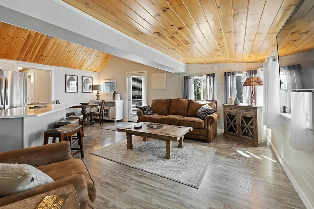 165 Helens Lane Hartland ME 04943