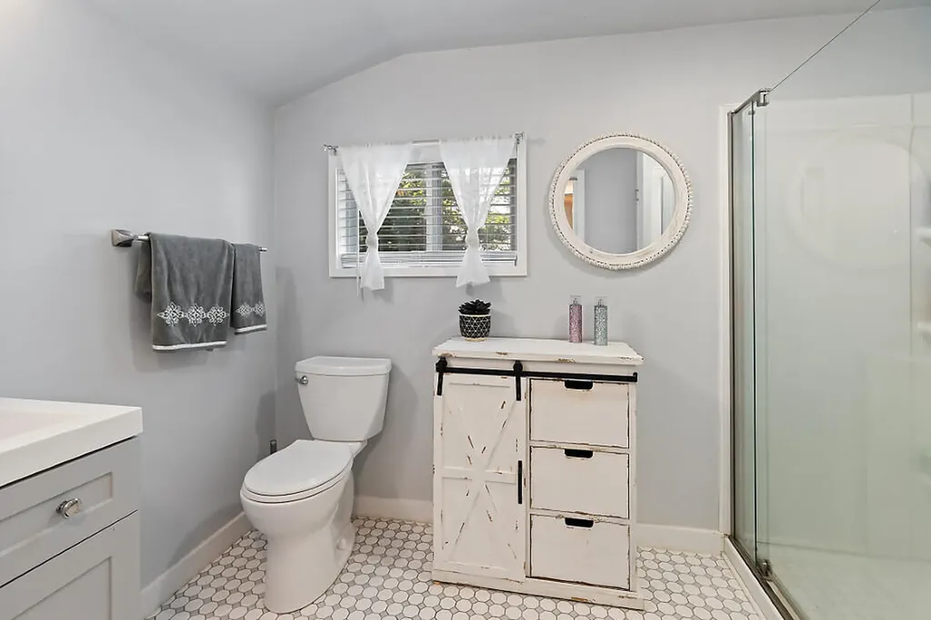 165 Helens Lane Hartland ME 04943