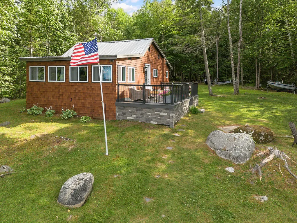 165 Helens Lane Hartland ME 04943