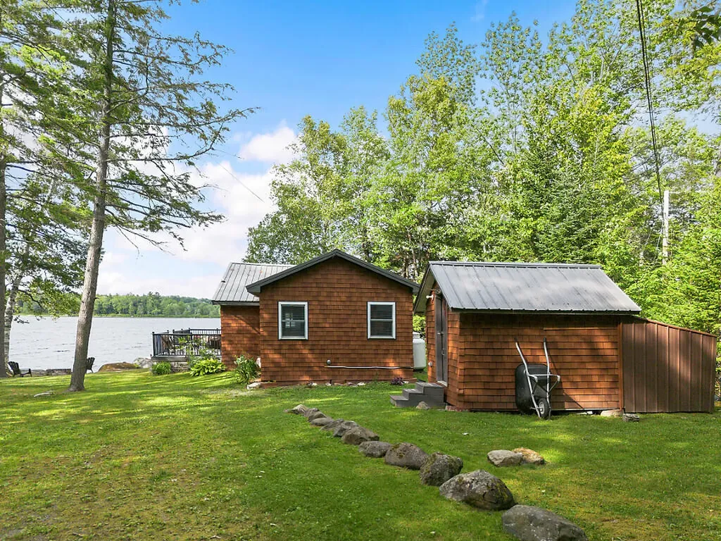 165 Helens Lane Hartland ME 04943