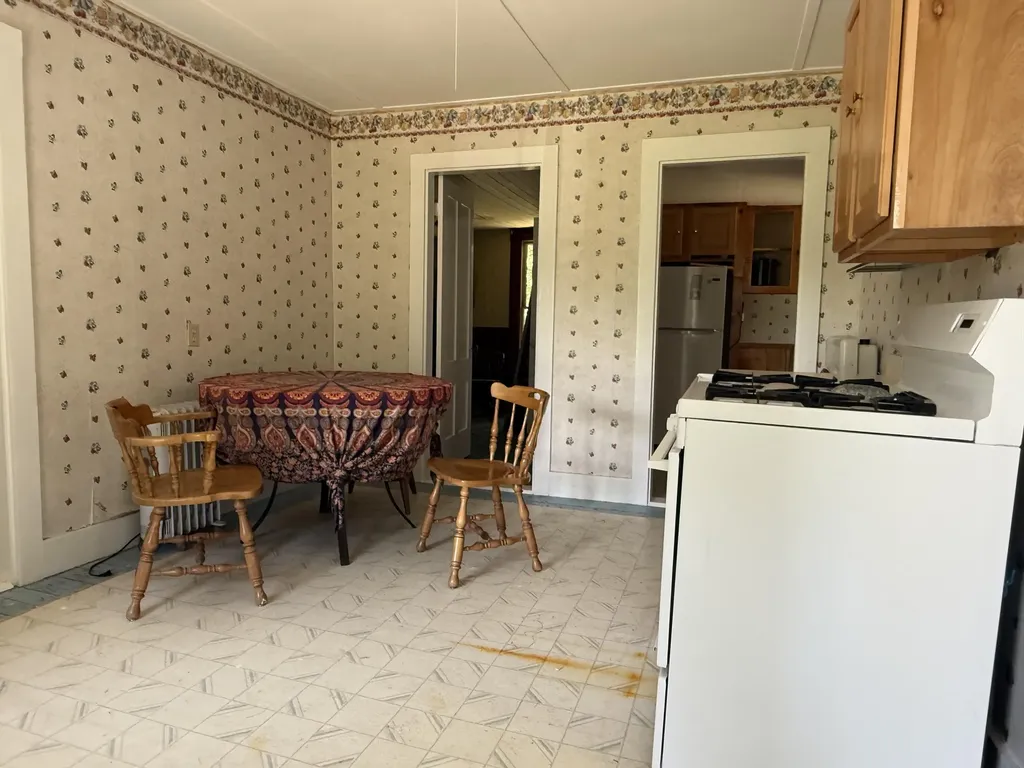 1013 Hummingbird Lane Vinalhaven ME 04863