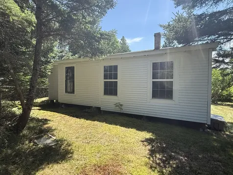 1013 Hummingbird Lane Vinalhaven ME 04863
