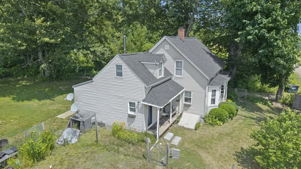 203 Curtis Road Monroe ME 04951