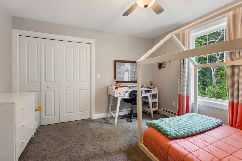 10 Charlan Lane Windham ME 04062