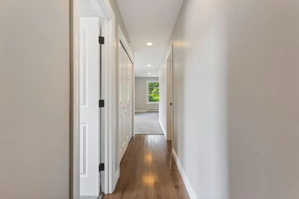 10 Charlan Lane Windham ME 04062