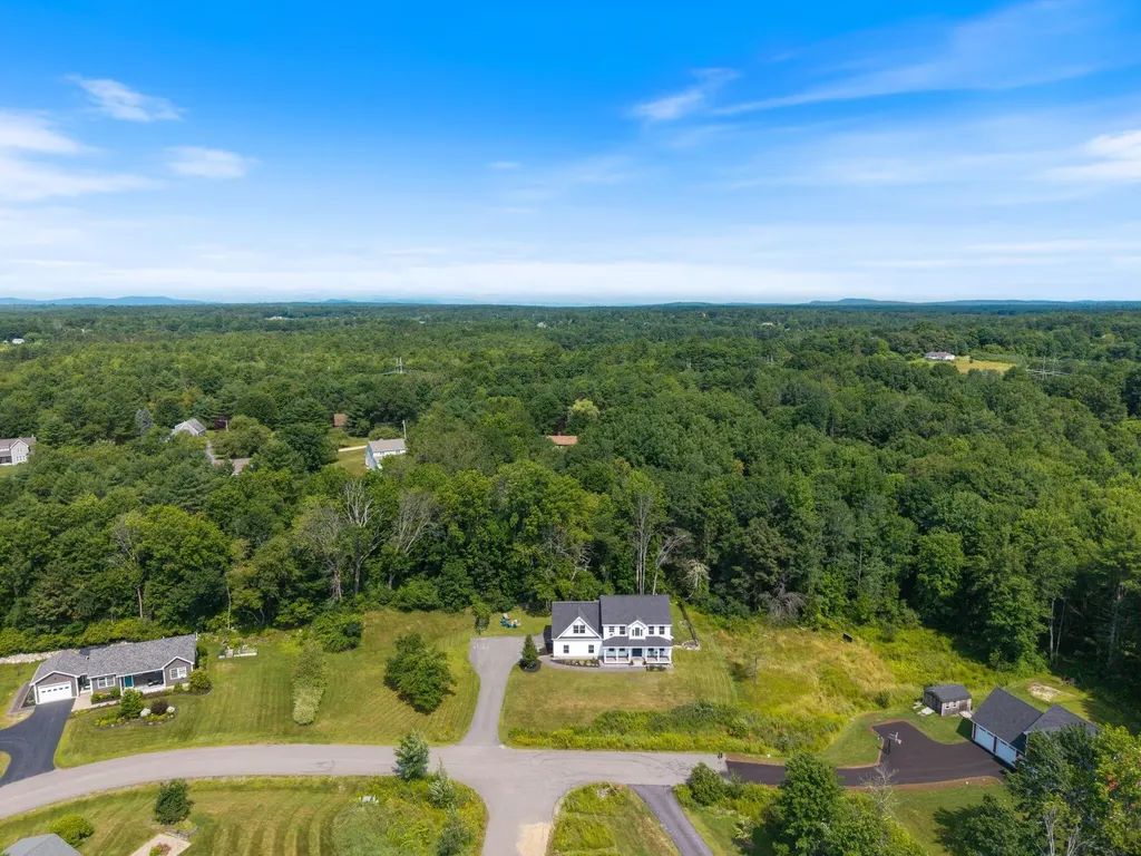 10 Charlan Lane Windham ME 04062