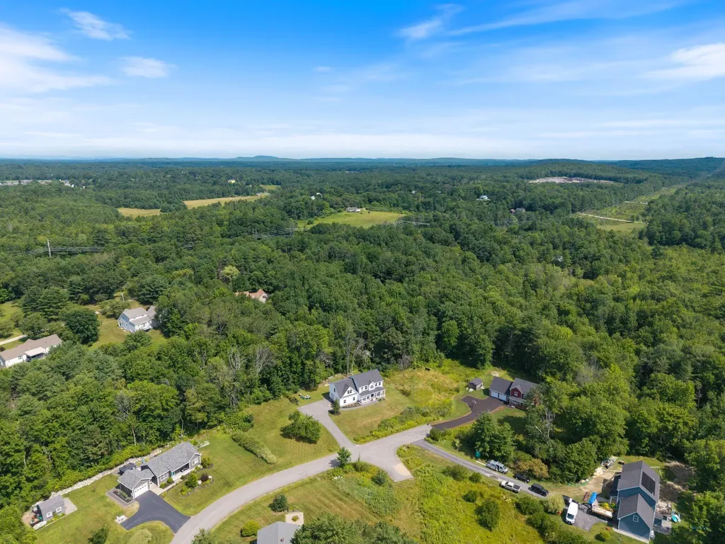 10 Charlan Lane Windham ME 04062