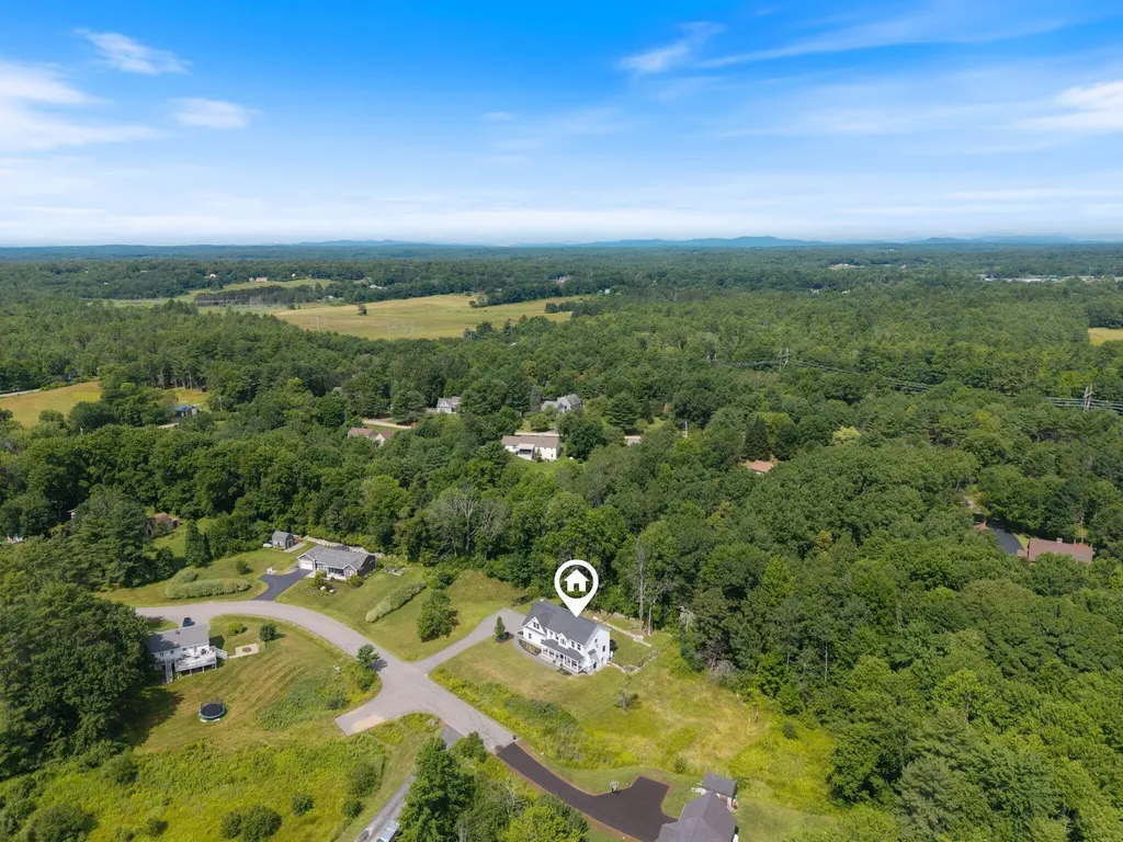 10 Charlan Lane Windham ME 04062
