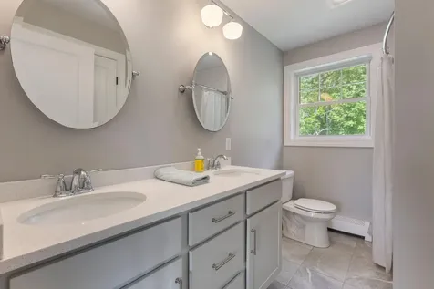 10 Charlan Lane Windham ME 04062