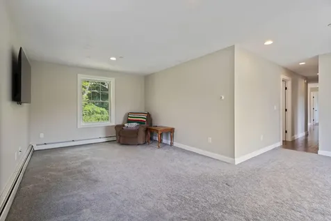 10 Charlan Lane Windham ME 04062