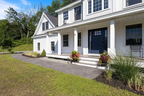 10 Charlan Lane Windham ME 04062