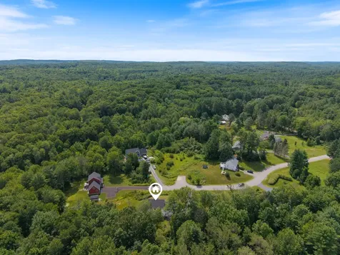 10 Charlan Lane Windham ME 04062
