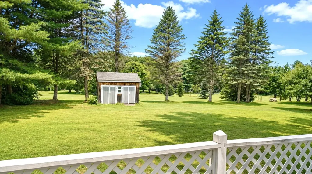14 Mountain View Lane Standish ME 04084