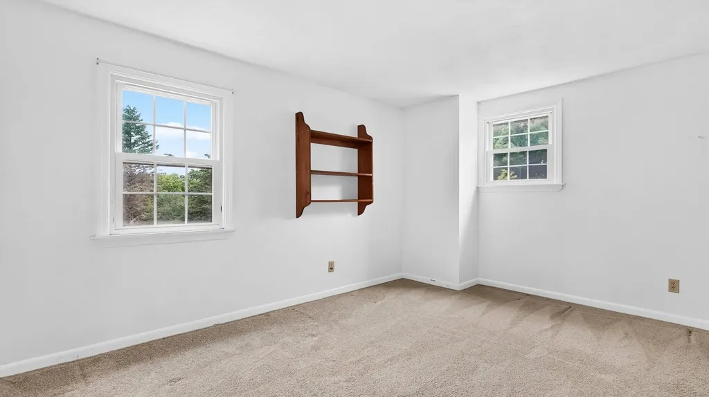 14 Mountain View Lane Standish ME 04084