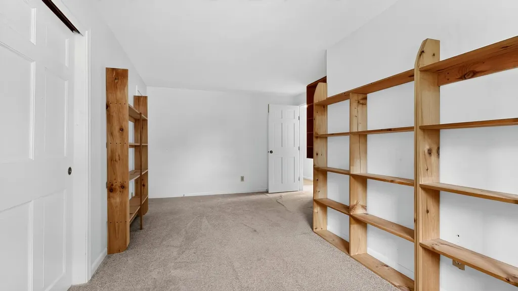 14 Mountain View Lane Standish ME 04084