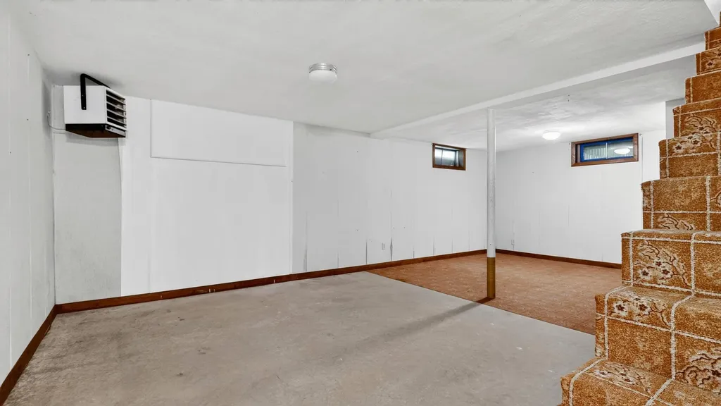 14 Mountain View Lane Standish ME 04084