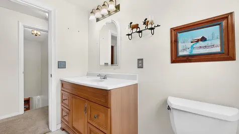 14 Mountain View Lane Standish ME 04084