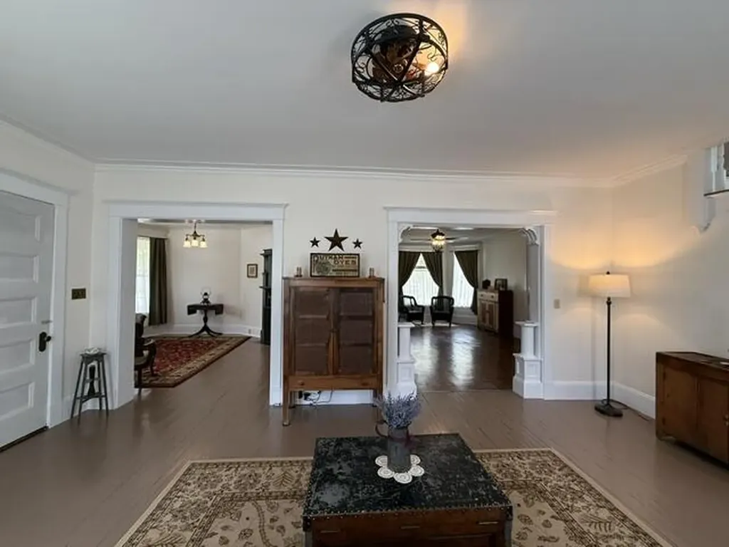 51 Broadway Street Baileyville ME 04694