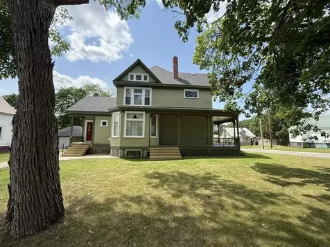 51 Broadway Street Baileyville ME 04694