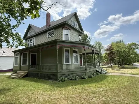 51 Broadway Street Baileyville ME 04694