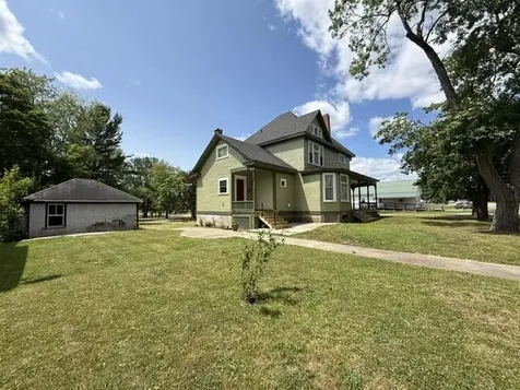 51 Broadway Street Baileyville ME 04694
