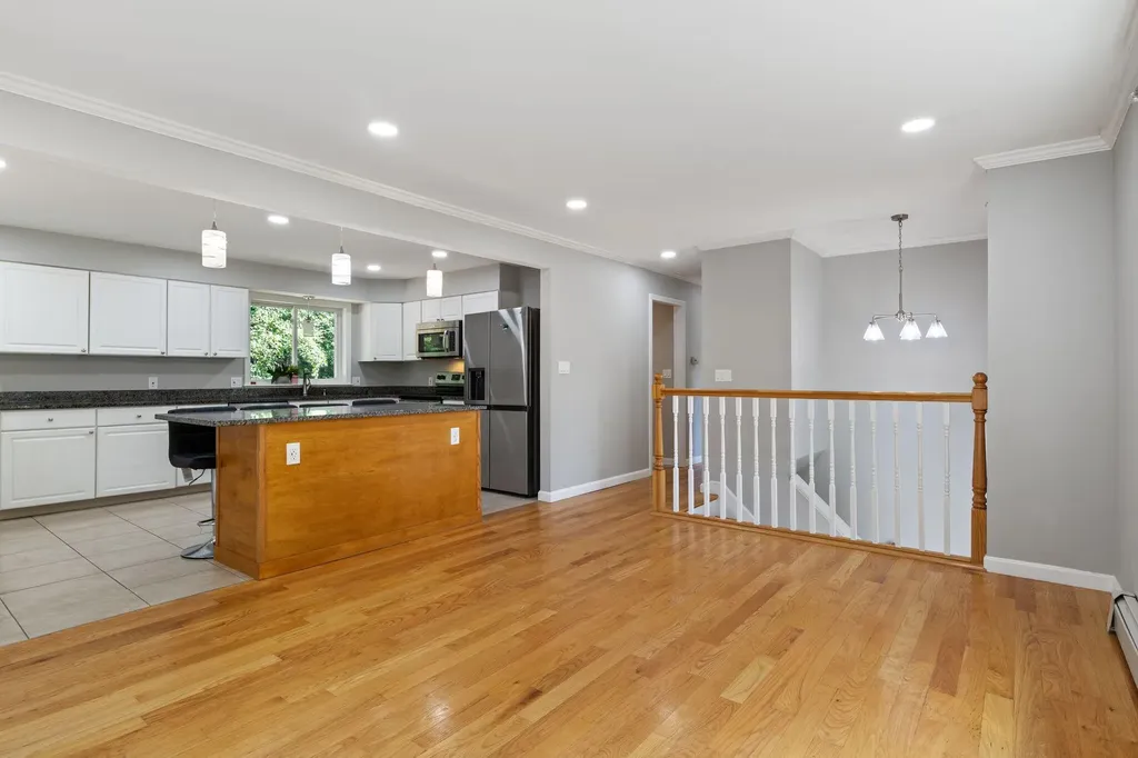 214 Tandberg Trail Windham ME 04062