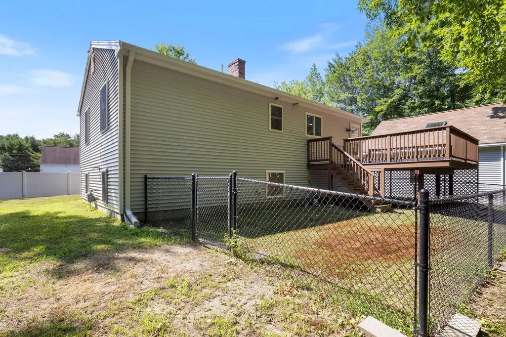 214 Tandberg Trail Windham ME 04062