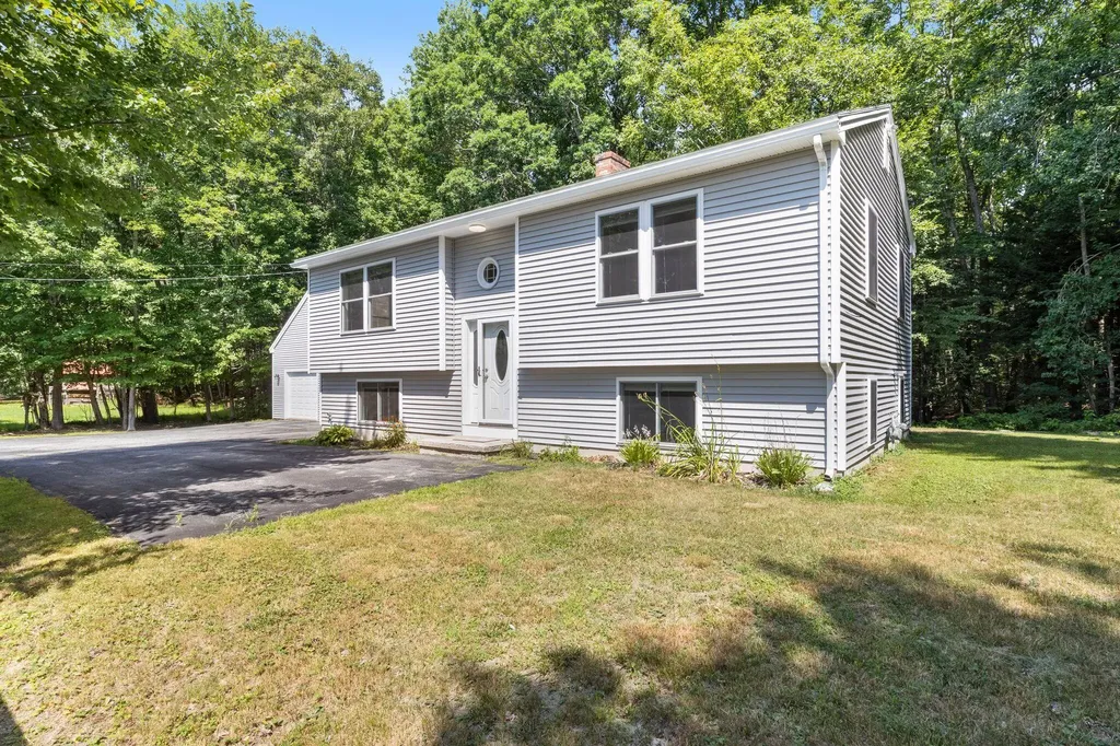 214 Tandberg Trail Windham ME 04062