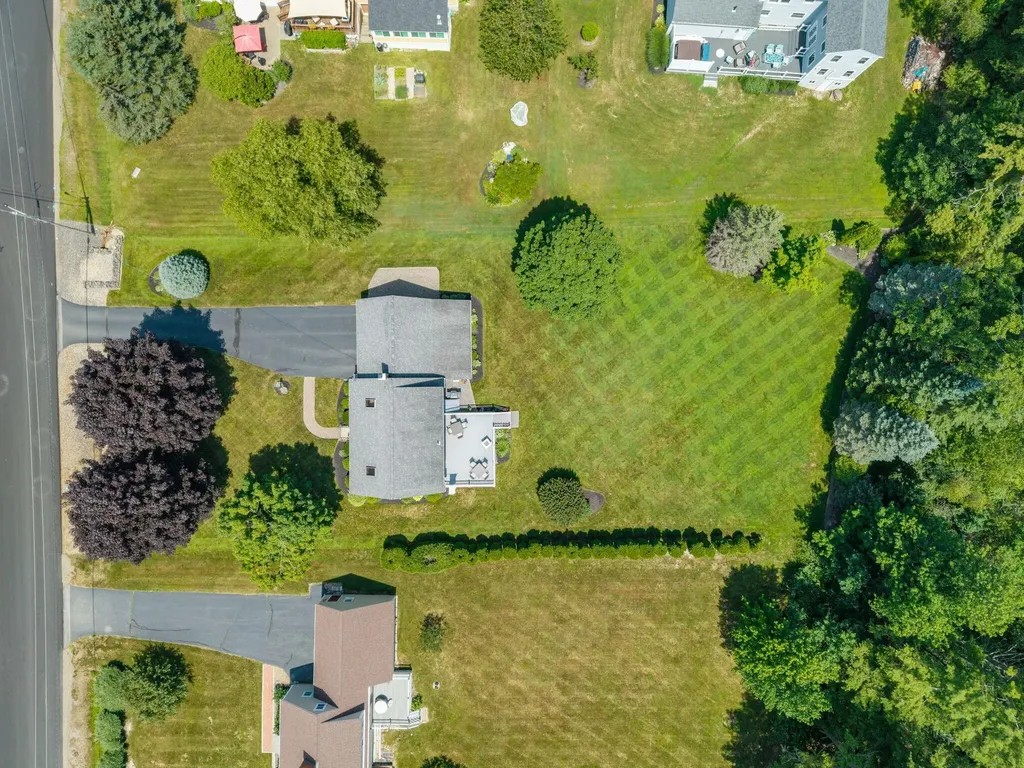 14 Flint Rock Drive York ME 03909