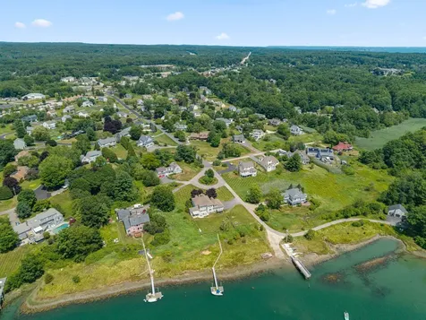 14 Flint Rock Drive York ME 03909