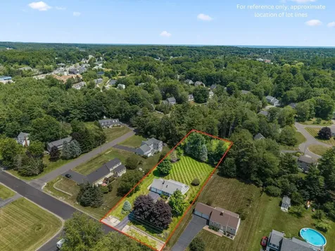 14 Flint Rock Drive York ME 03909