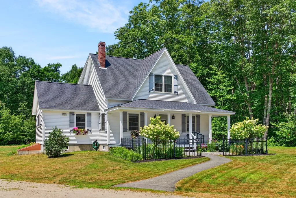 45 Kelley Road Pittston ME 04345