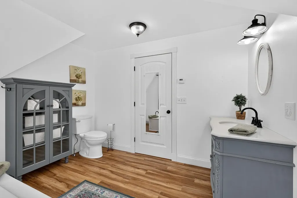 45 Kelley Road Pittston ME 04345