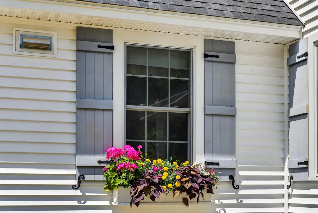 45 Kelley Road Pittston ME 04345