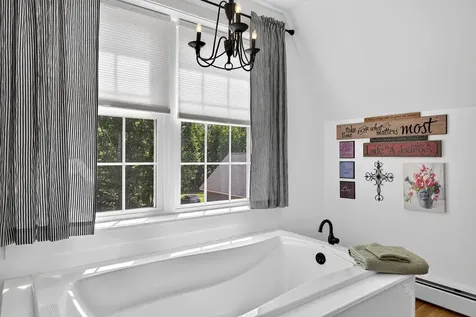 45 Kelley Road Pittston ME 04345