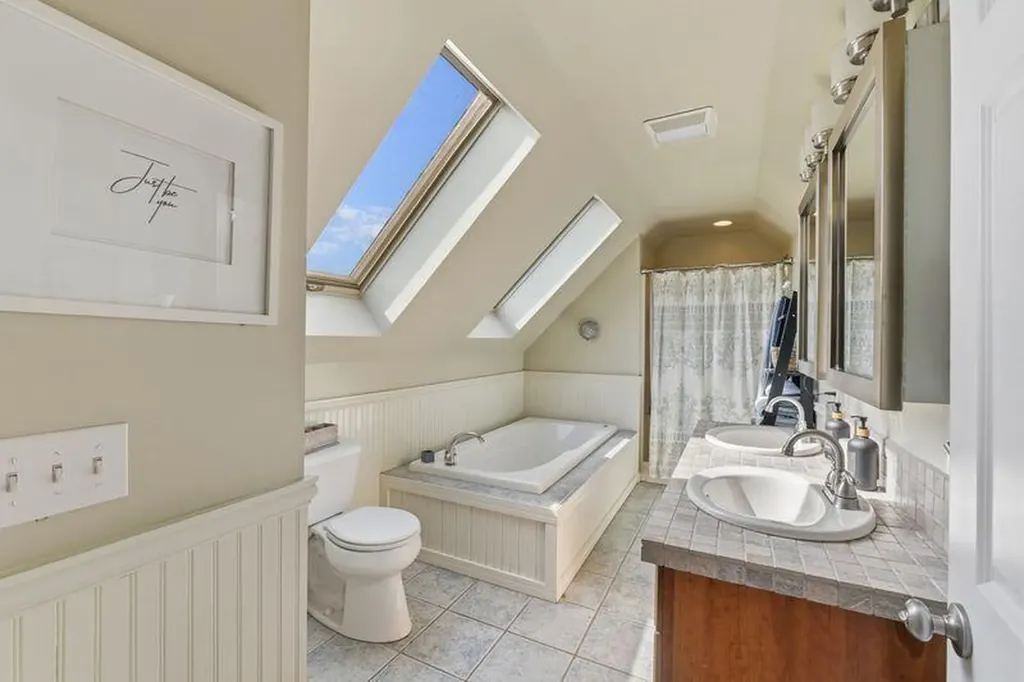 498 General Turner Hill Road Turner ME 04282