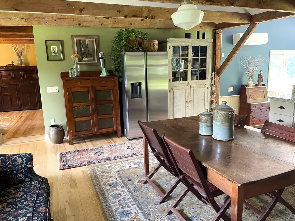 54 Corinna Road Saint Albans ME 04971