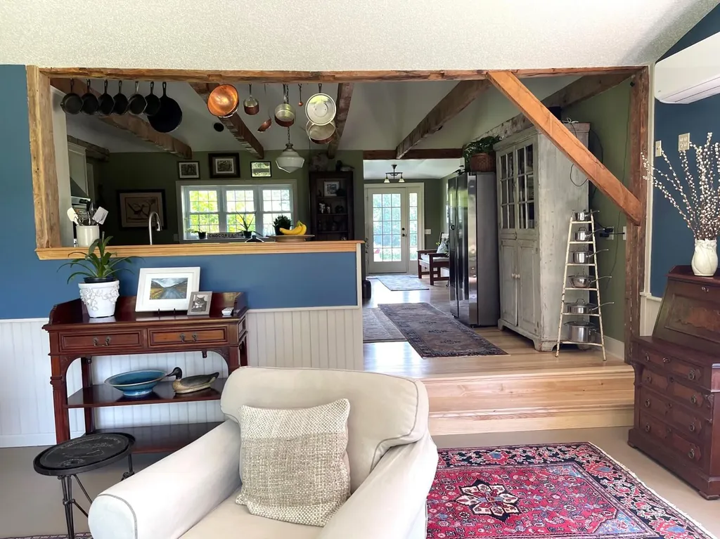 54 Corinna Road Saint Albans ME 04971