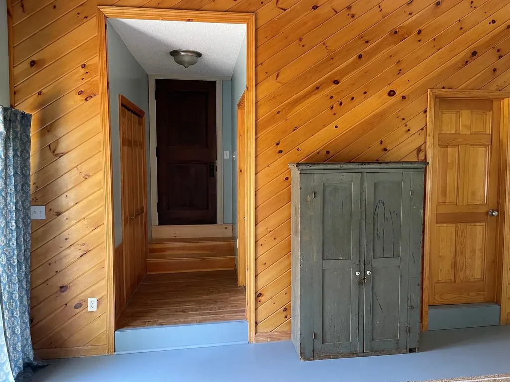 54 Corinna Road Saint Albans ME 04971