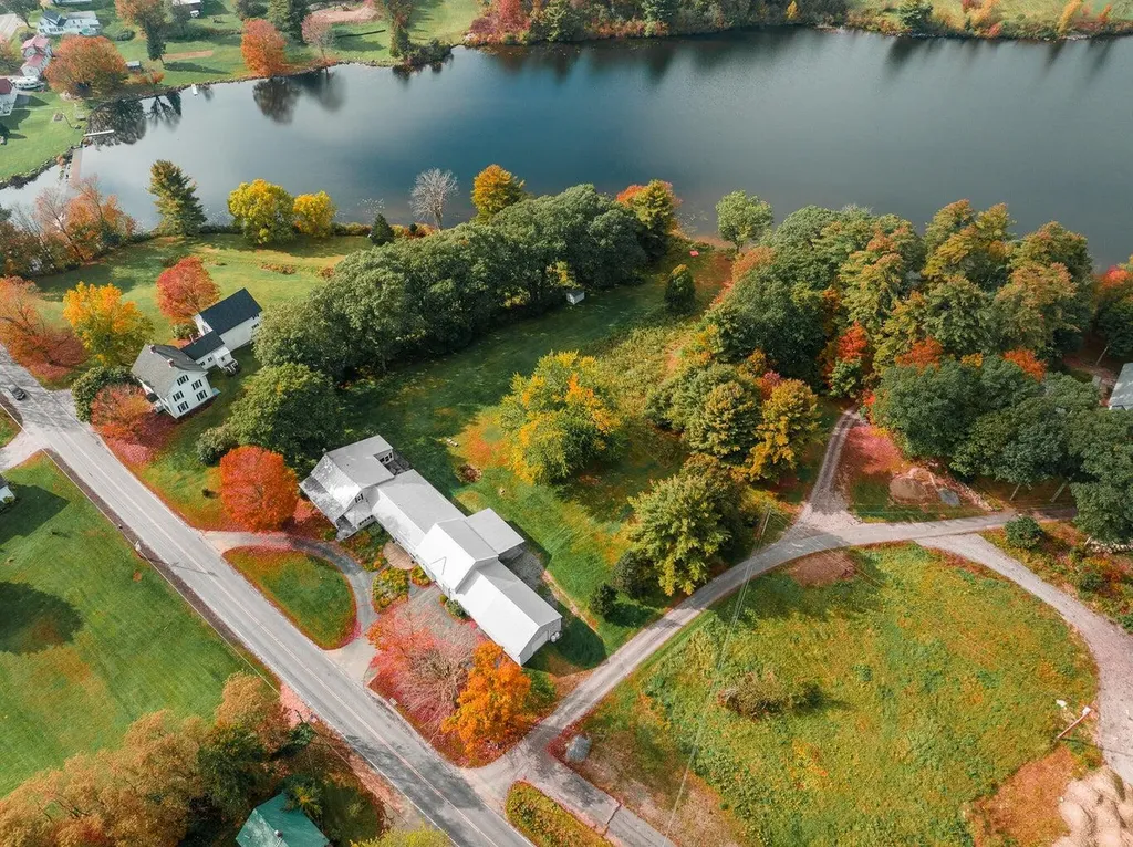 54 Corinna Road Saint Albans ME 04971