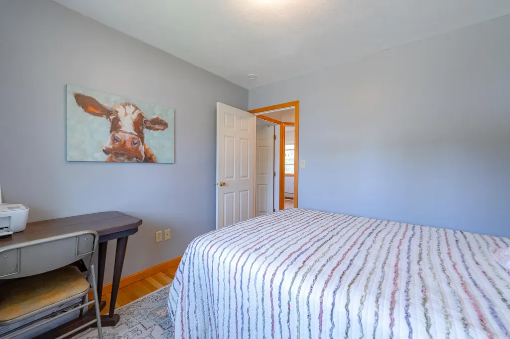 17 Heathwood Lane Lewiston ME 04240