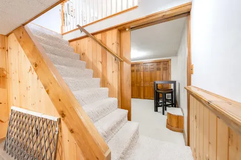 17 Heathwood Lane Lewiston ME 04240