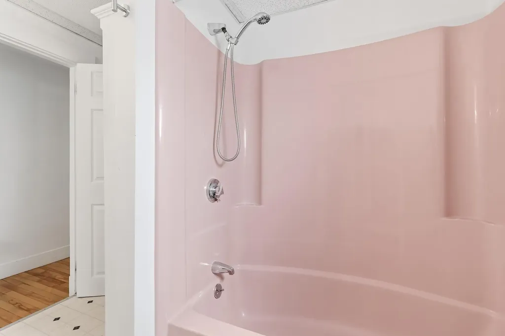94 Saco Avenue Old Orchard Beach ME 04064