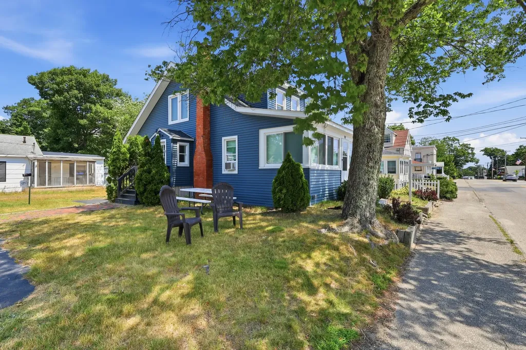 94 Saco Avenue Old Orchard Beach ME 04064
