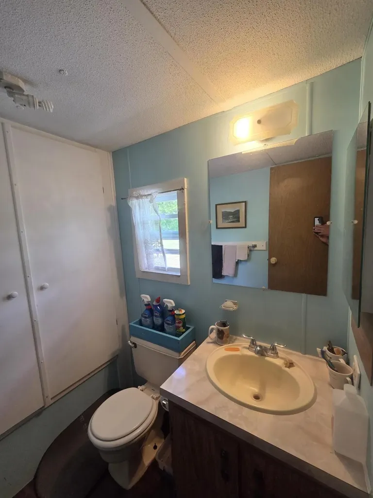 140 Brier Lane Farmington ME 04938