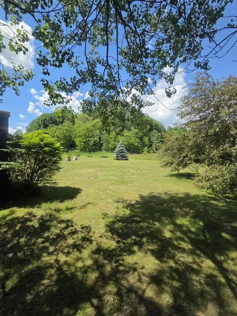 140 Brier Lane Farmington ME 04938