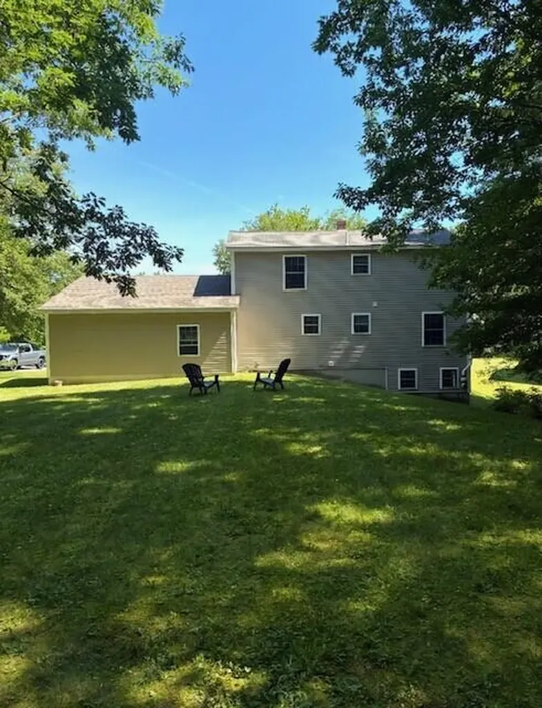 32 Foxcroft Lane Arundel ME 04046