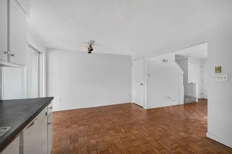 60 Brown Street Kennebunk ME 04043