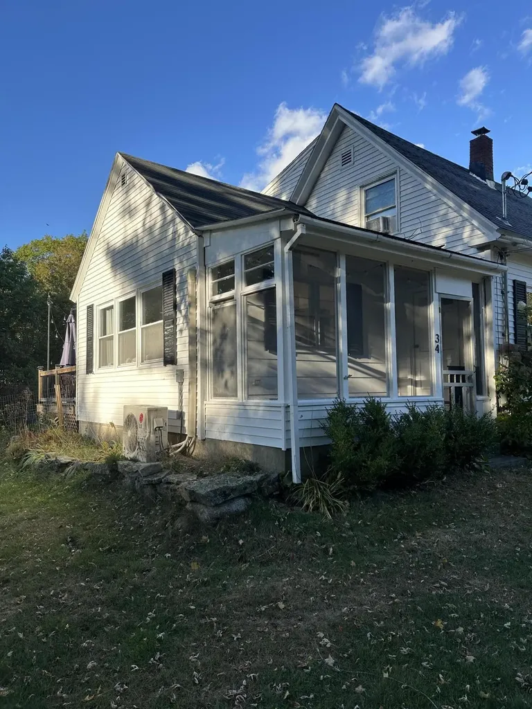 34 Mine Road Auburn ME 04210