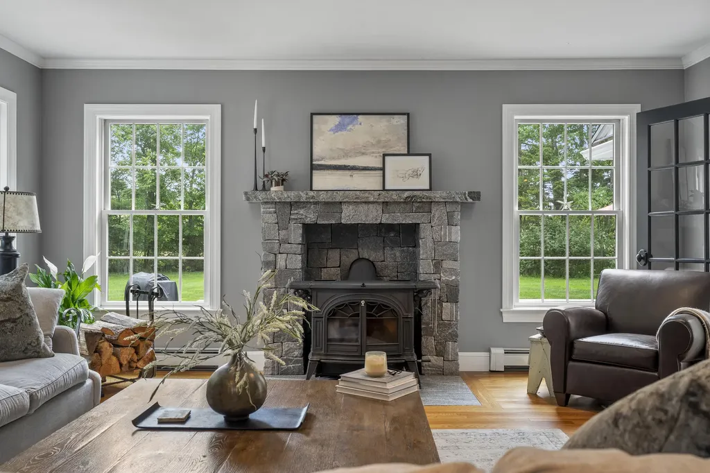 53 Waters Edge Drive Yarmouth ME 04096